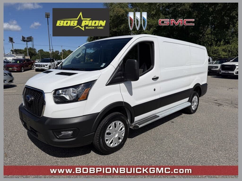2025 FORD Transit