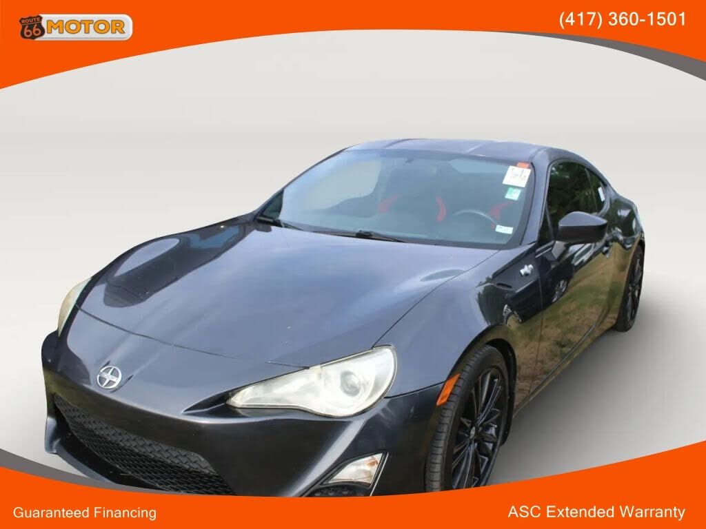 2013 TOYOTA Scion