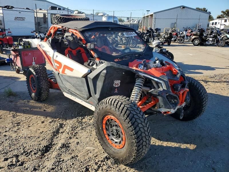 2021 CAN-AM Maverick X3