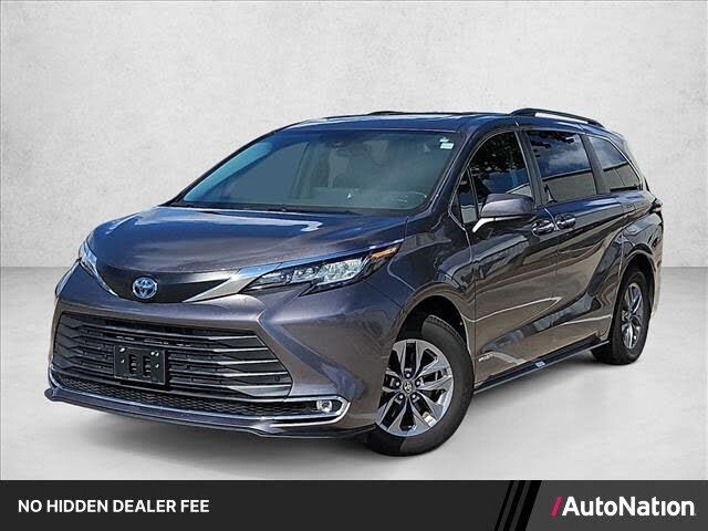 2021 TOYOTA Sienna