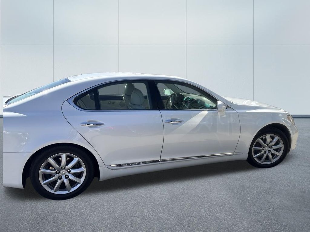 2007 Lexus LS