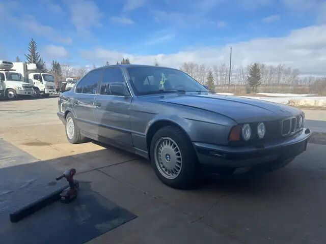 1989 BMW 525i