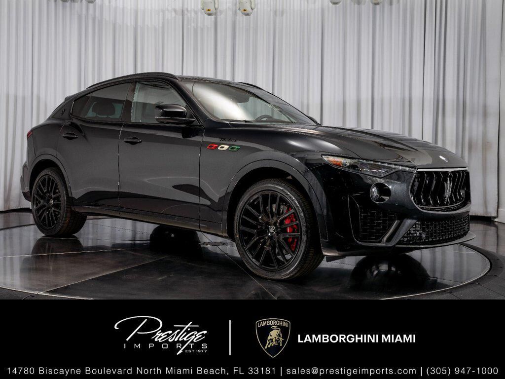 2022 MASERATI Levante