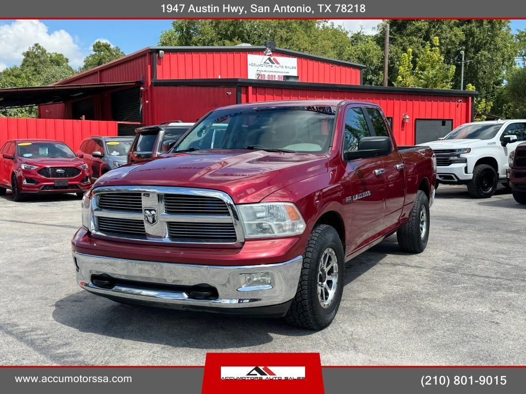 2012 DODGE Ram