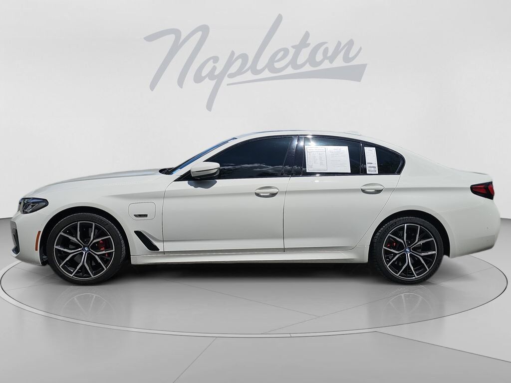 2022 BMW 530e
