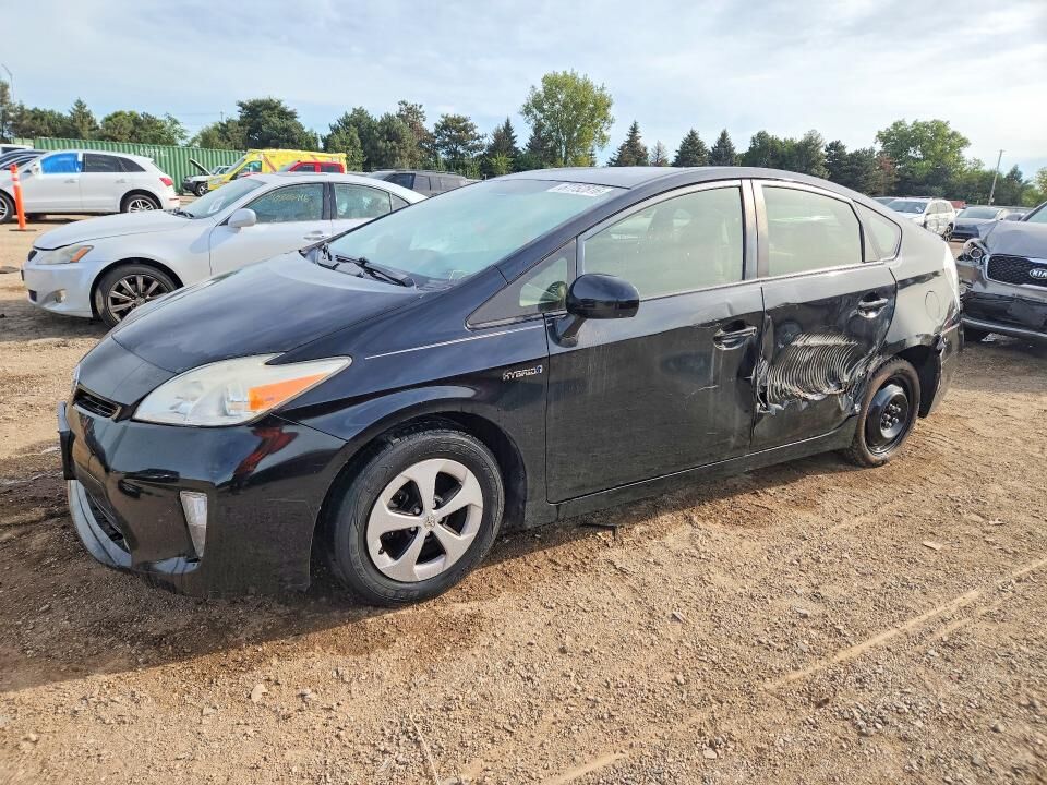 2015 TOYOTA PRIUS