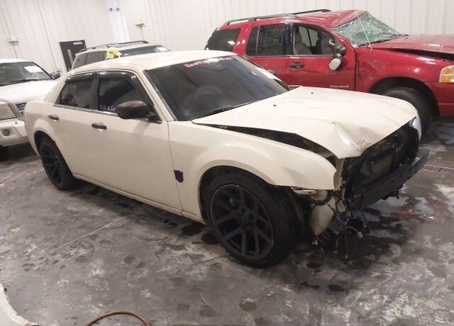 2005 CHRYSLER 300C