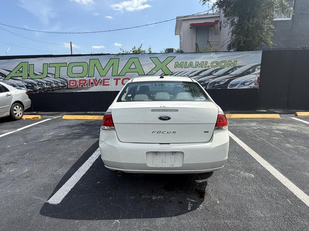 2010 FORD Focus