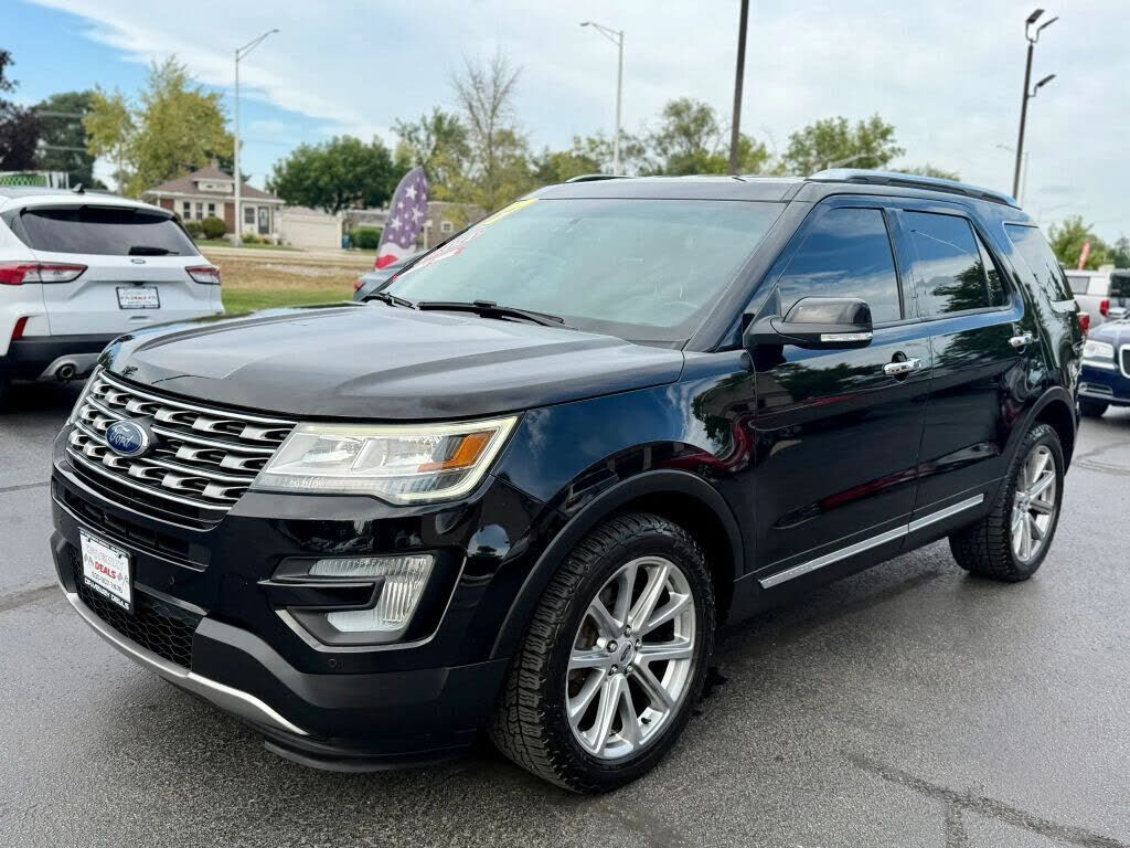 2017 FORD Explorer