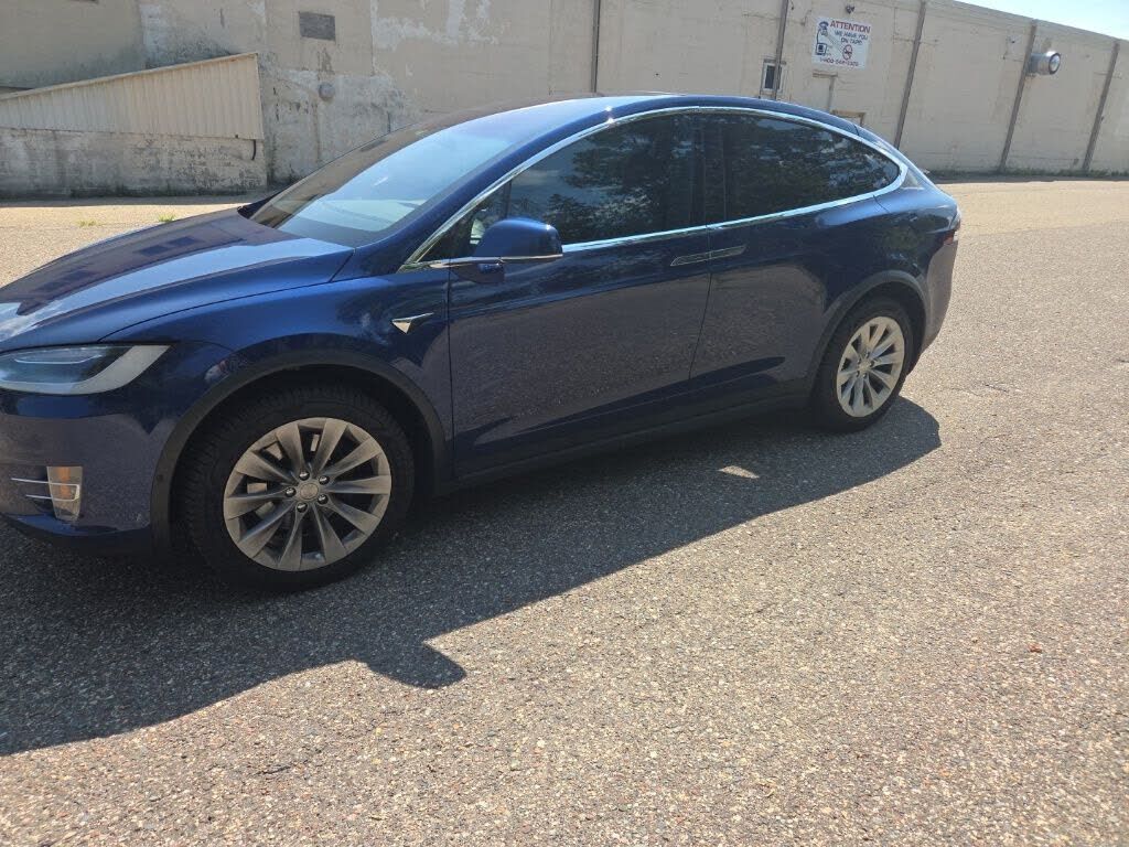 2019 TESLA Model X