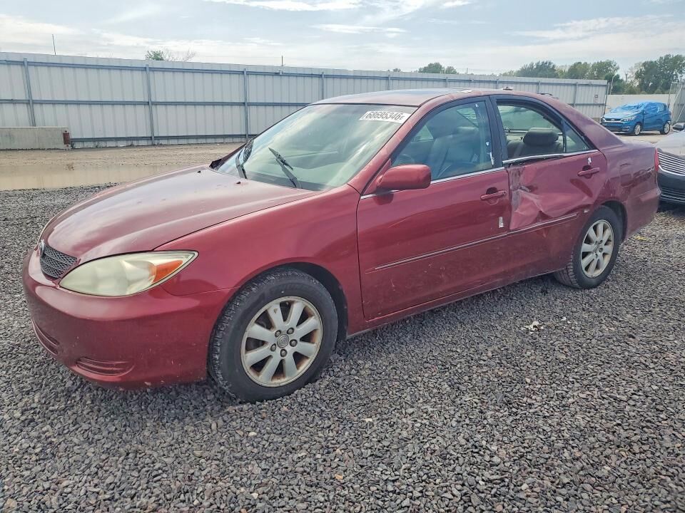 2002 TOYOTA Camry
