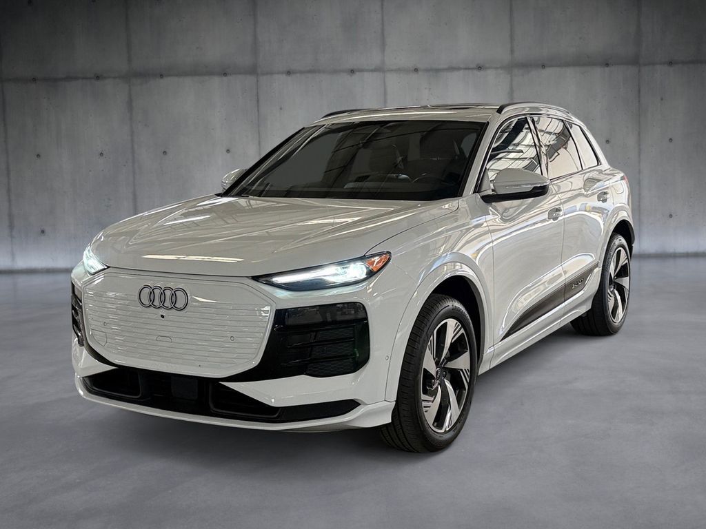 2025 AUDI Q6