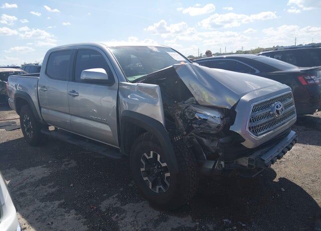 2017 TOYOTA Tacoma