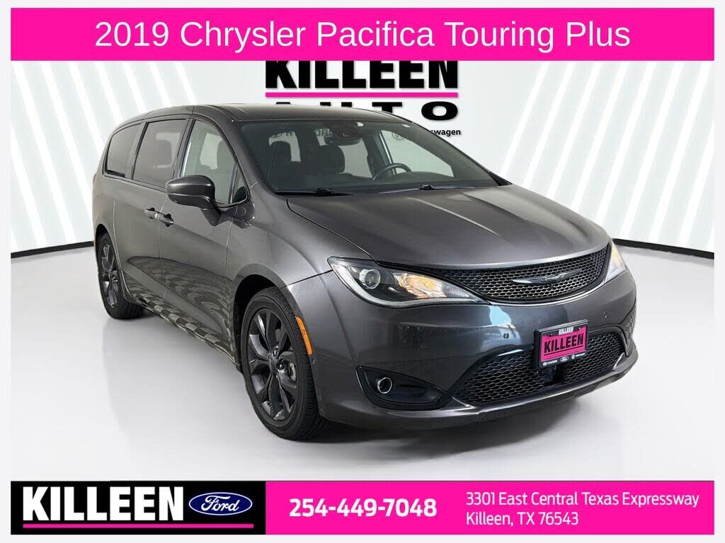 2019 CHRYSLER Pacifica