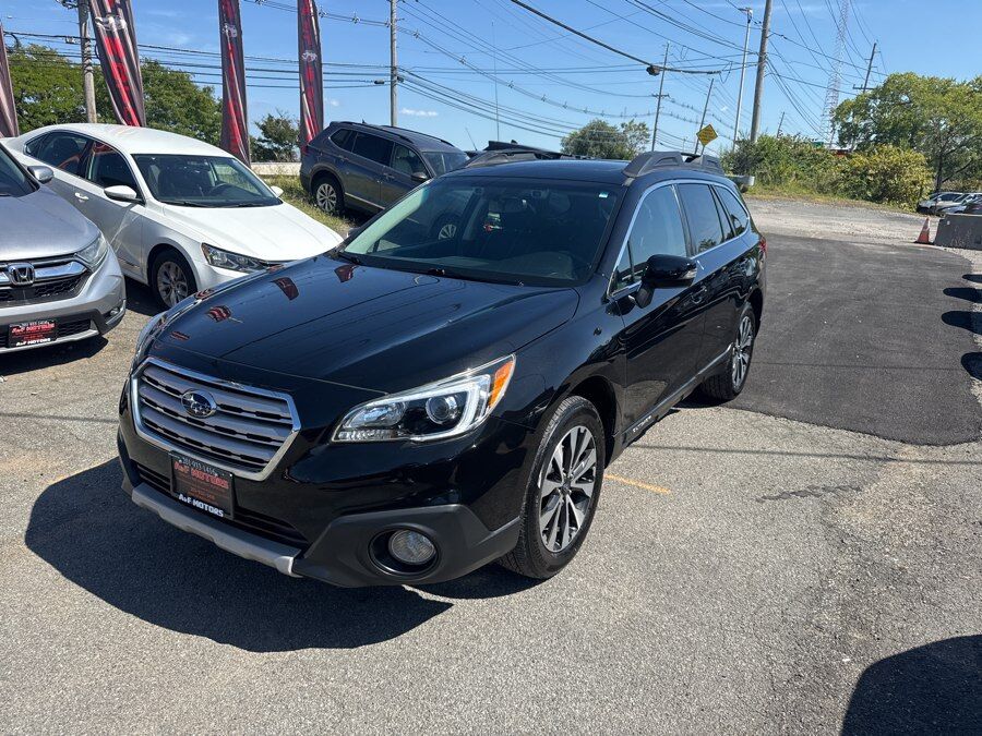 2016 SUBARU Outback