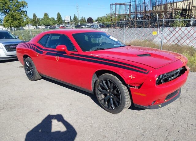 2016 DODGE Challenger