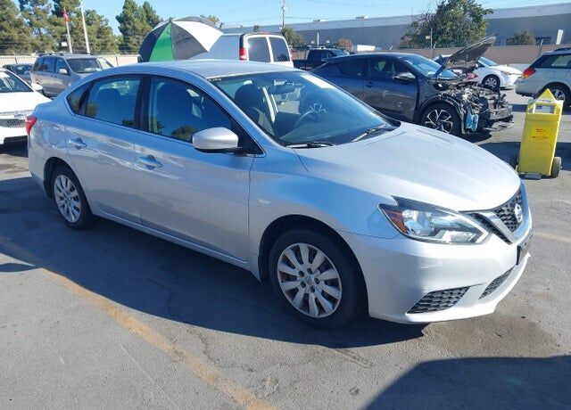 2016 NISSAN Sentra