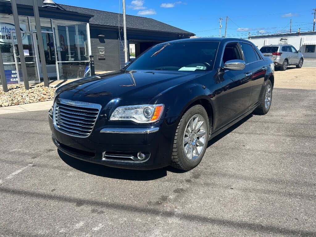 2012 CHRYSLER 300