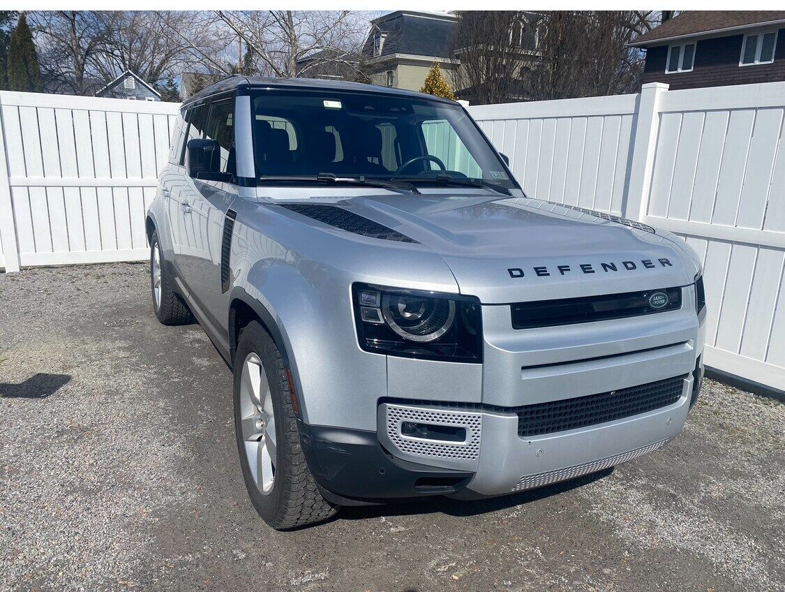2020 LAND ROVER Defender