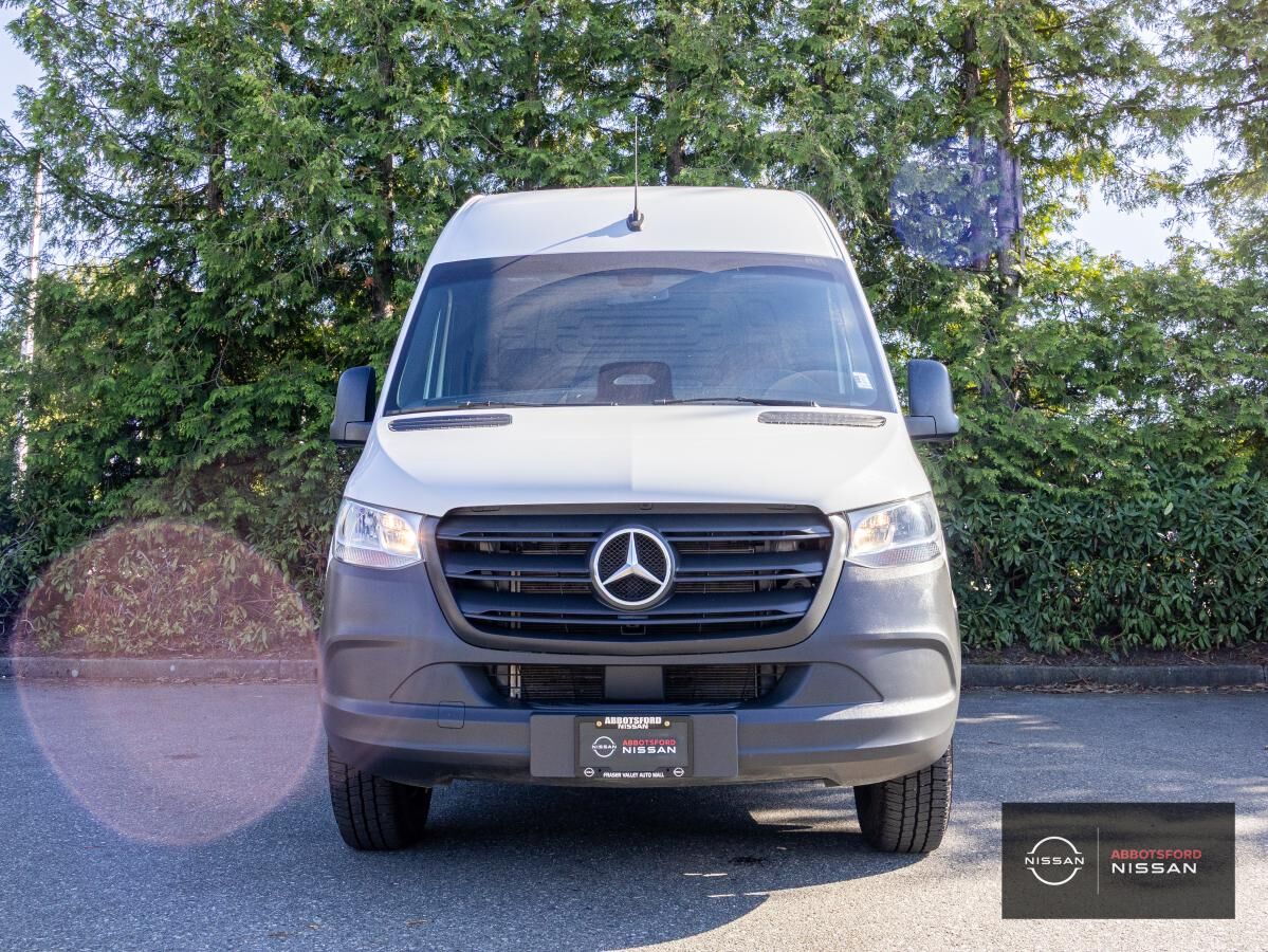 2025 Mercedes-Benz Sprinter
