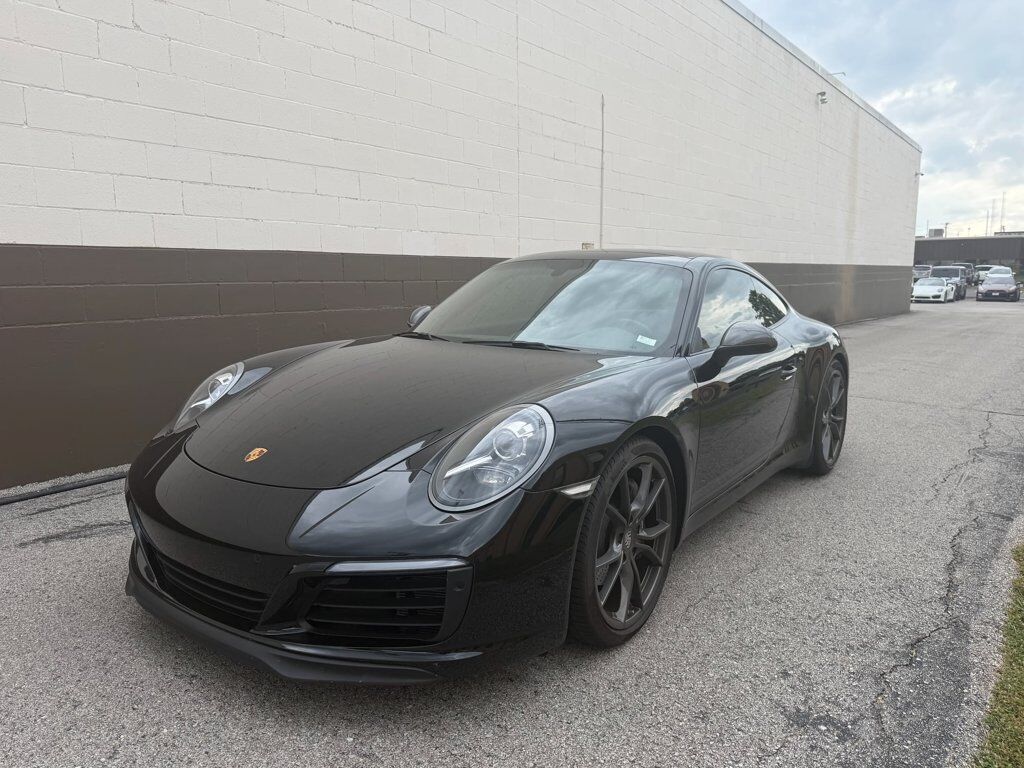 2018 PORSCHE 911