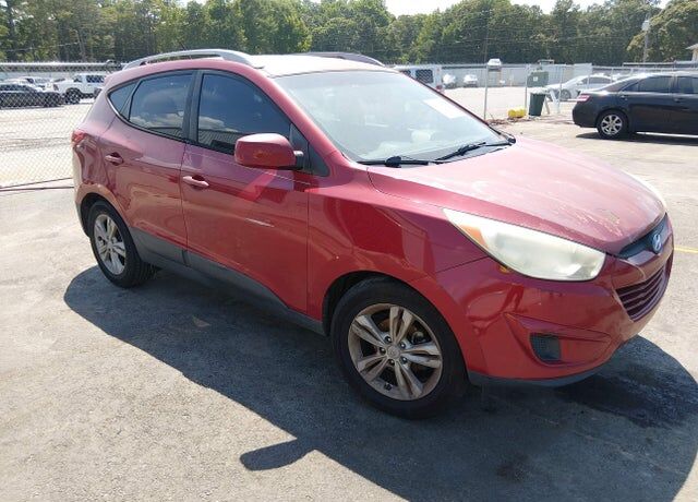 2011 HYUNDAI Tucson