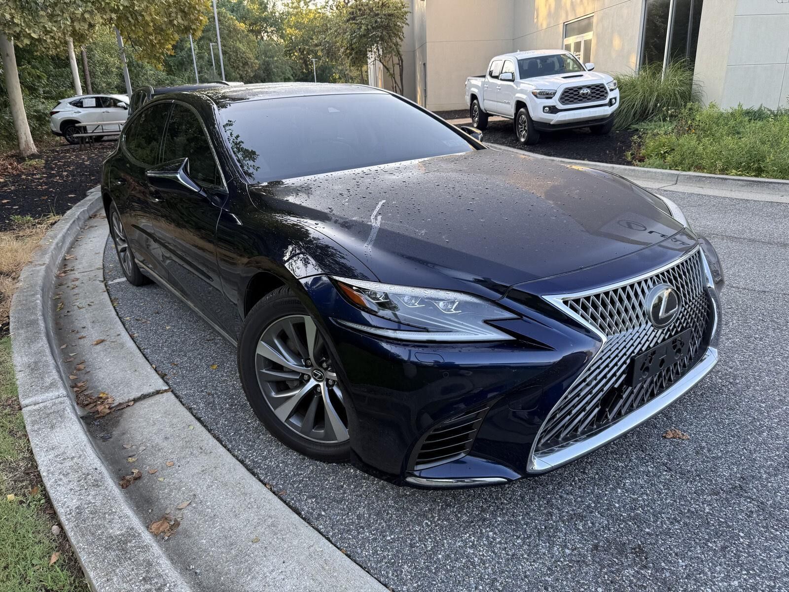 2019 LEXUS LS