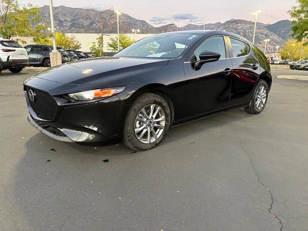 2025 MAZDA Mazda3
