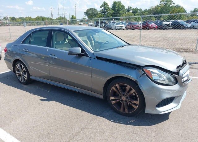 2015 MERCEDES-BENZ E-Class
