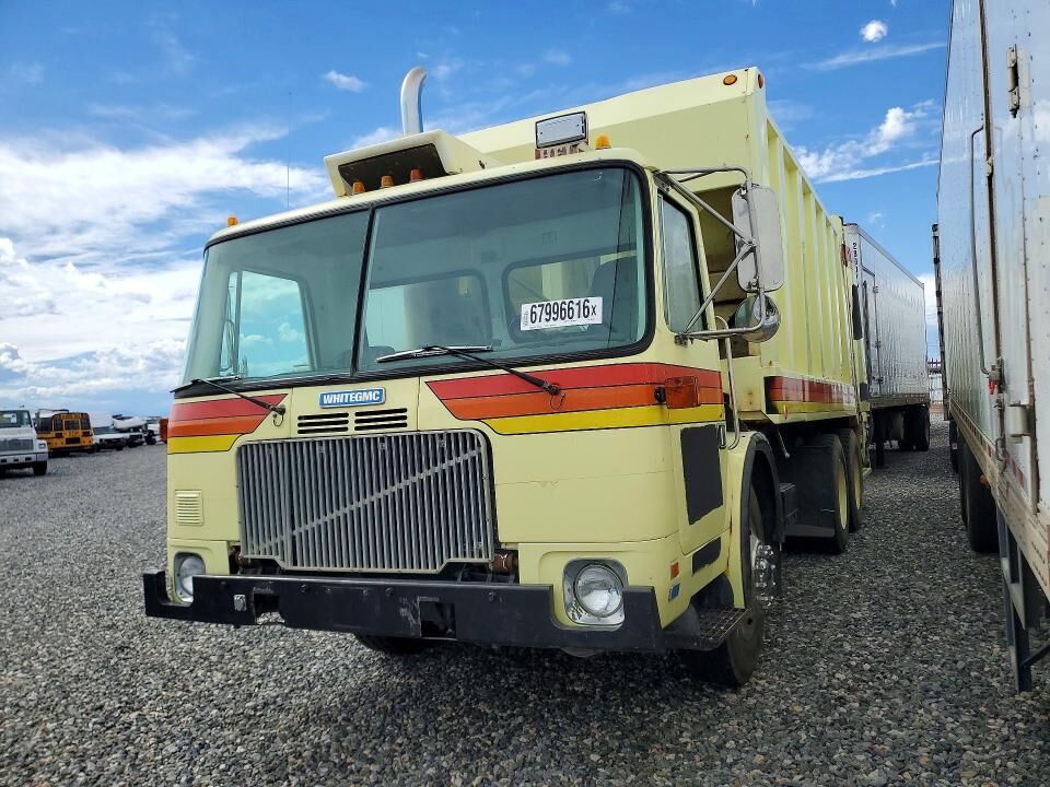 1988 VOLVO TRUCK WXLL