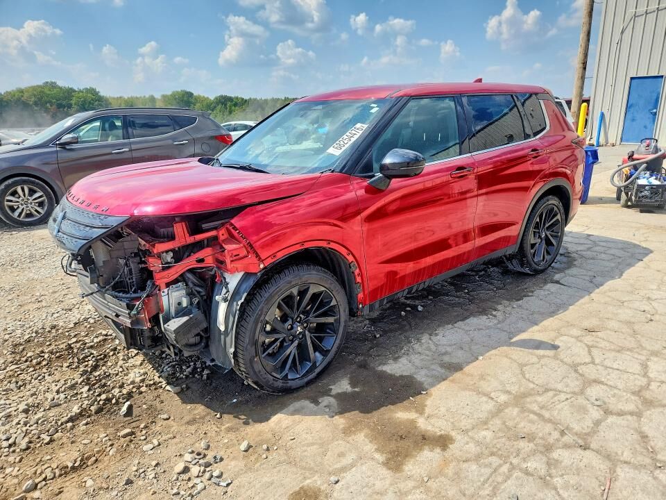 2023 MITSUBISHI Outlander