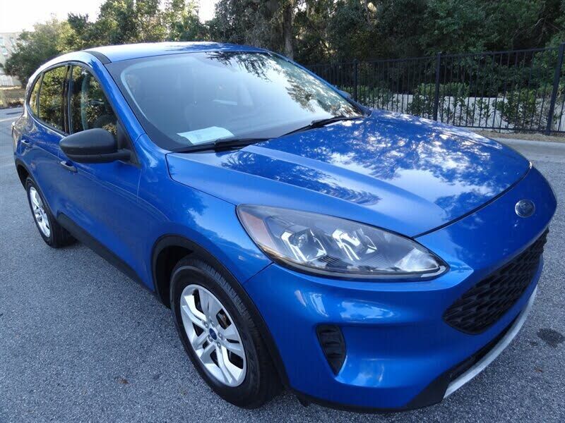 2021 FORD Escape