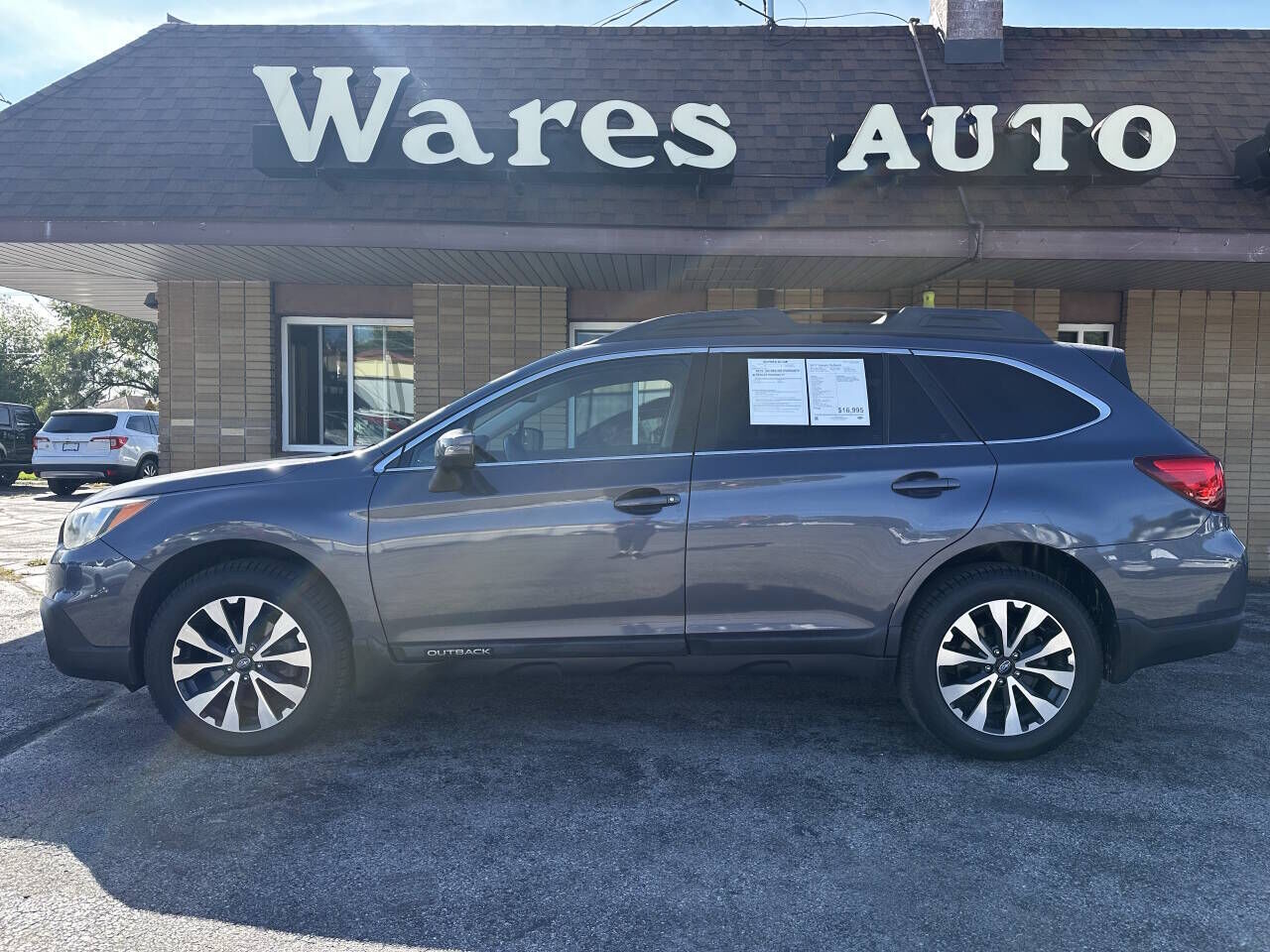 2017 SUBARU Outback