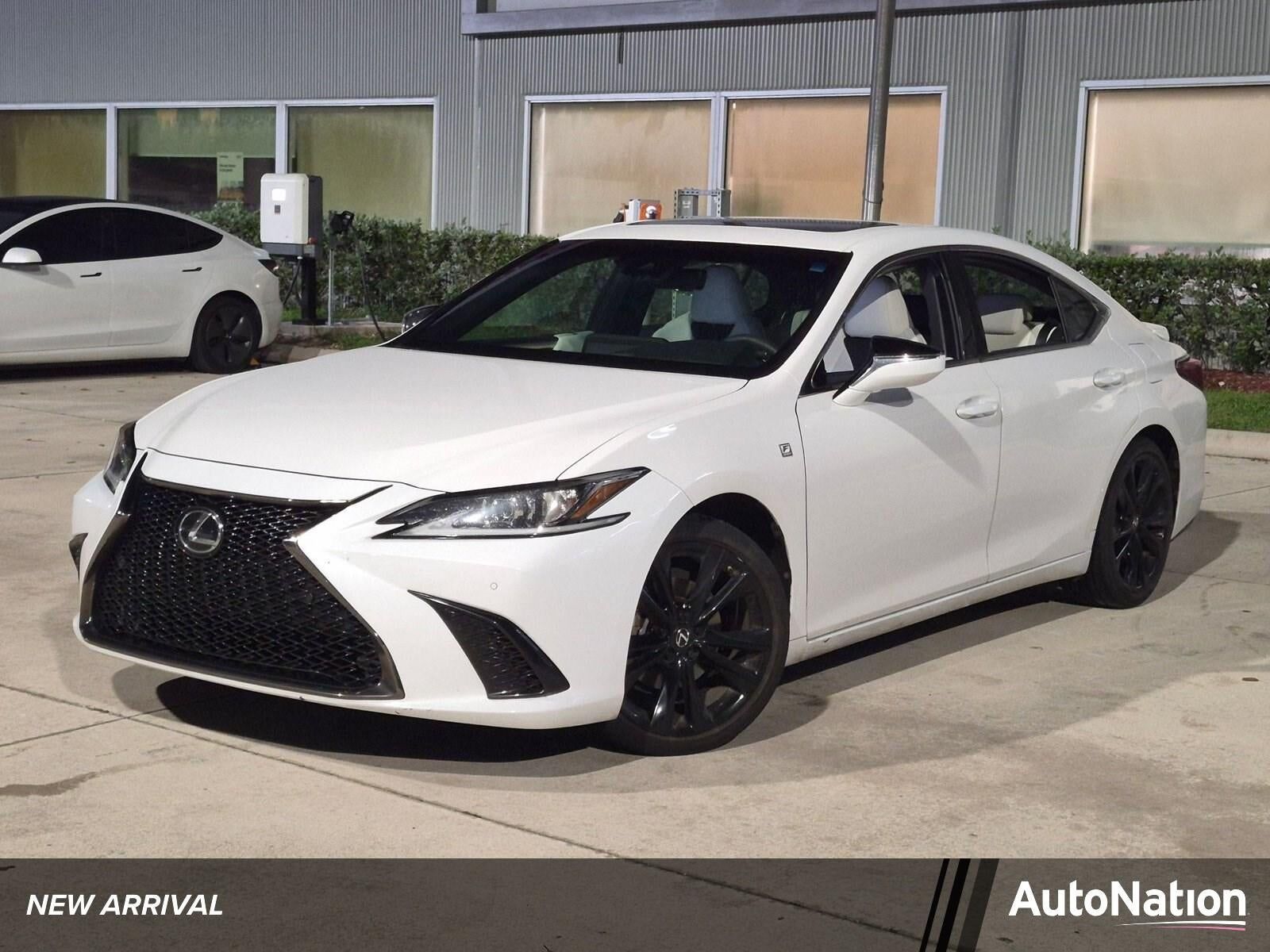 2023 LEXUS ES