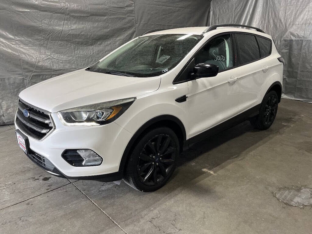 2018 FORD Escape