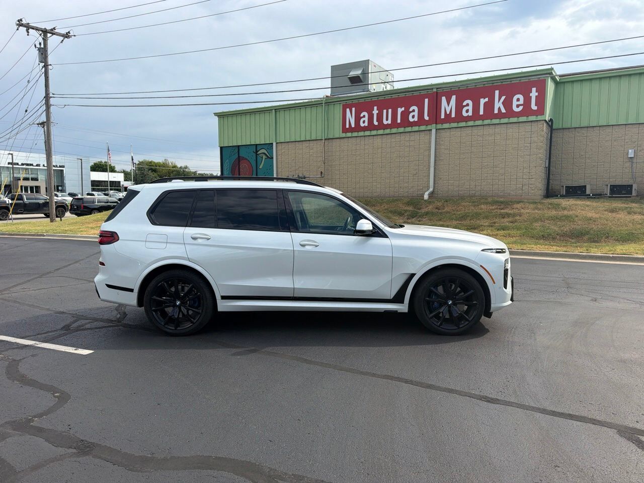 2025 BMW X7