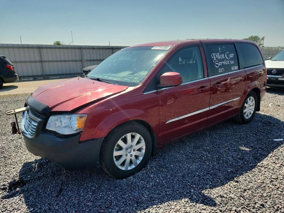 2014 CHRYSLER Town and Country