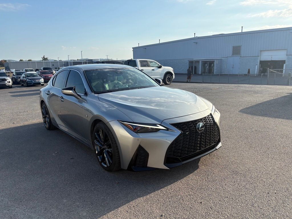 2023 Lexus IS