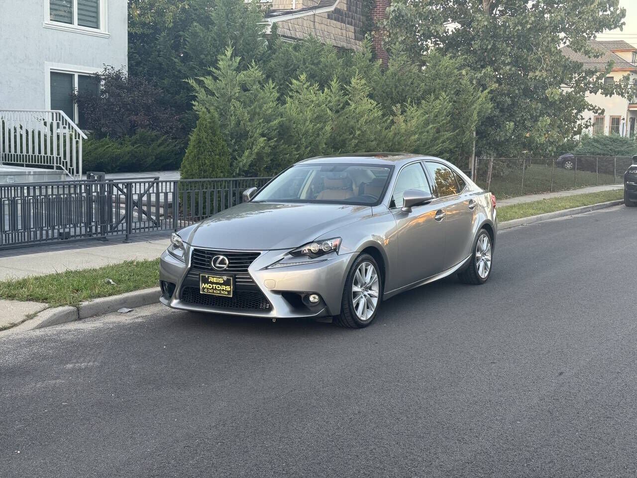 2015 LEXUS IS