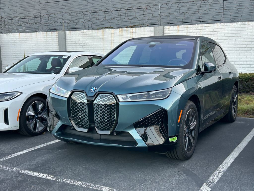 2024 BMW iX