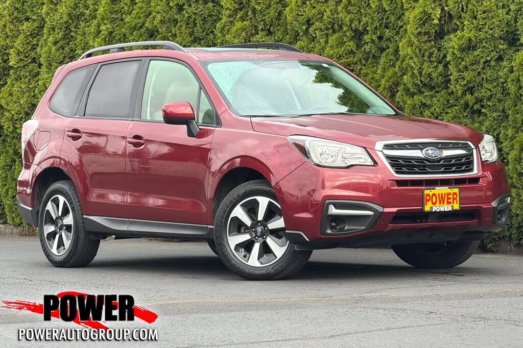 2017 SUBARU Forester