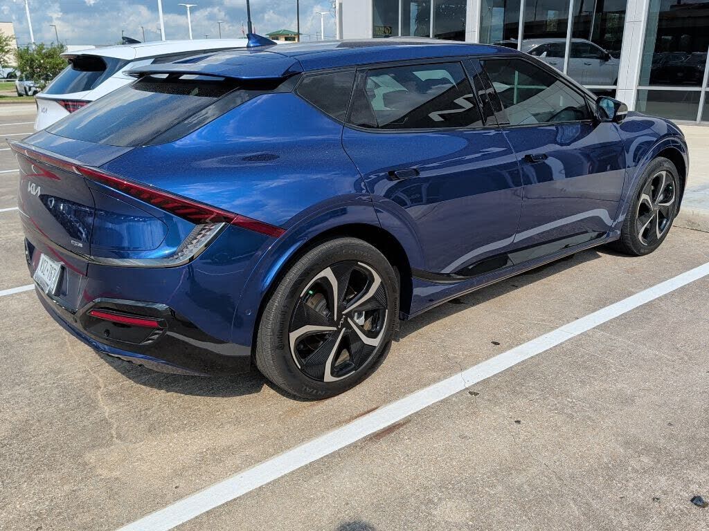 2024 KIA EV6
