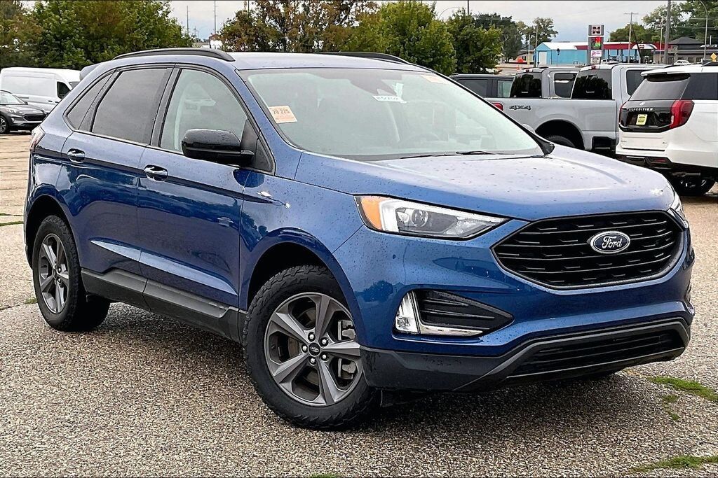 2023 FORD Edge