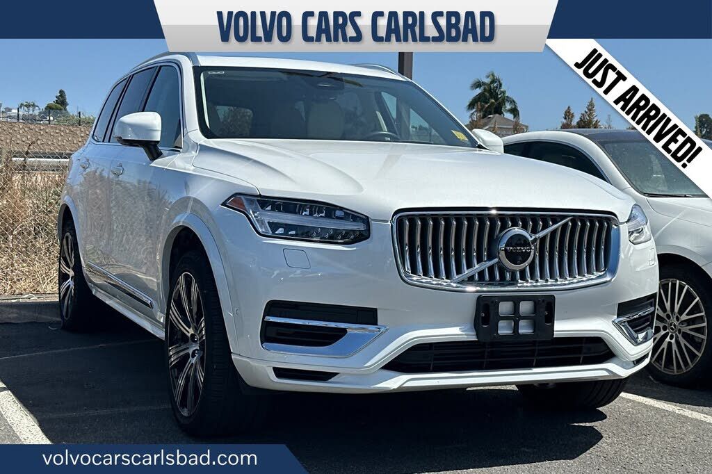 2025 VOLVO XC90
