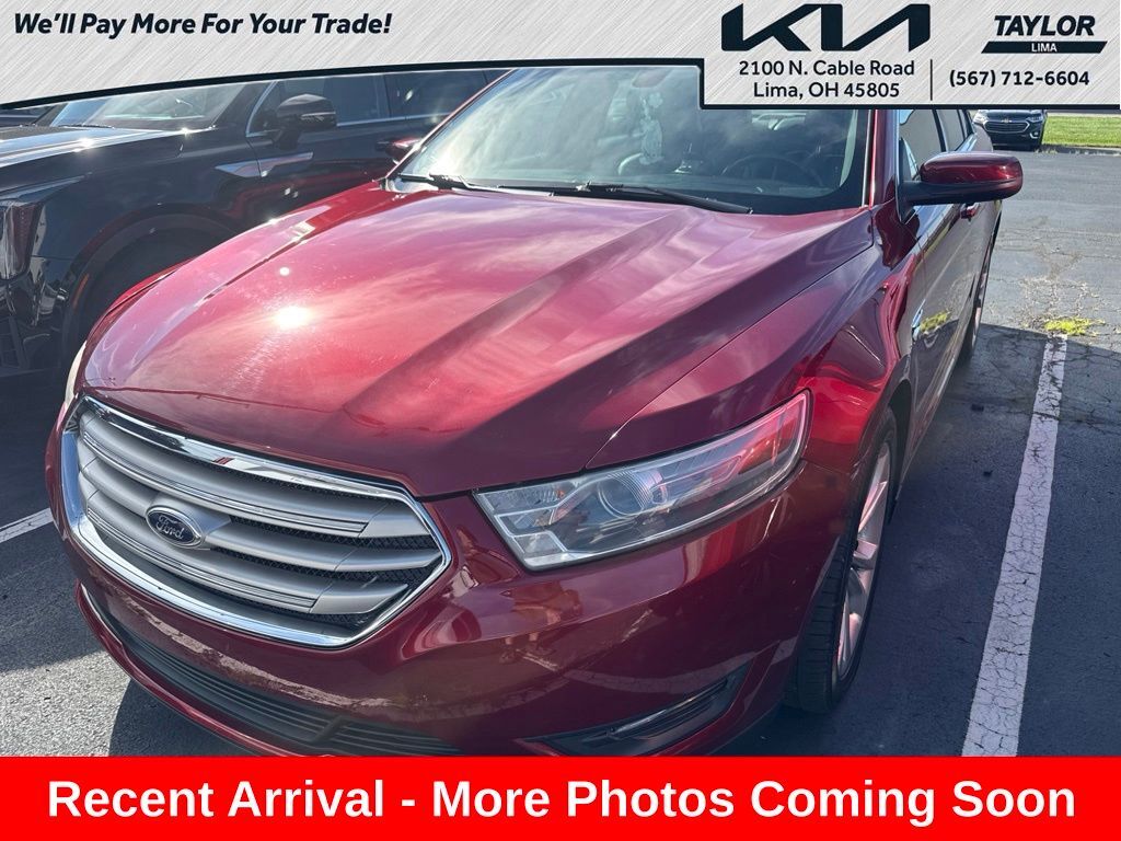 2013 FORD Taurus