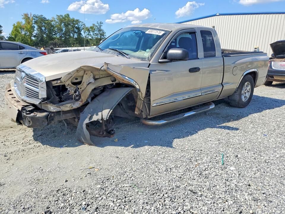 2005 DODGE Dakota