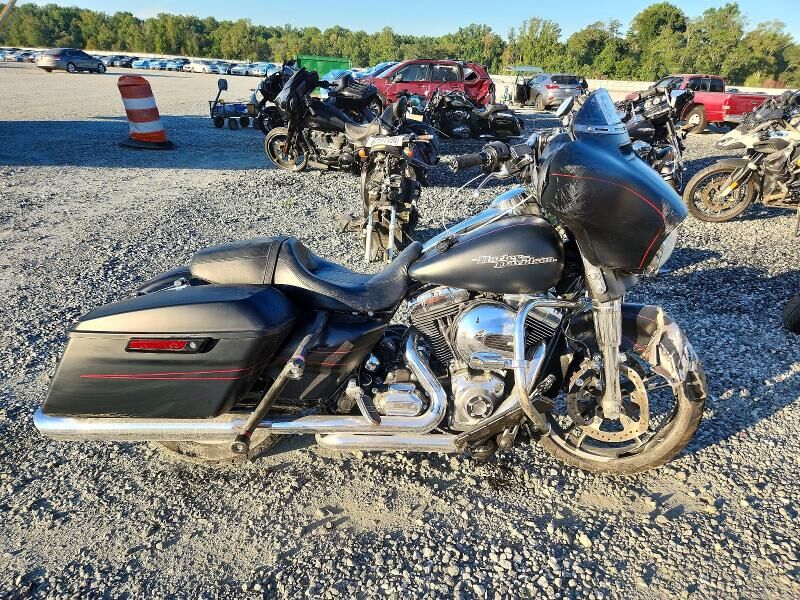 2015 HARLEY DAVIDSON Street Glide Special