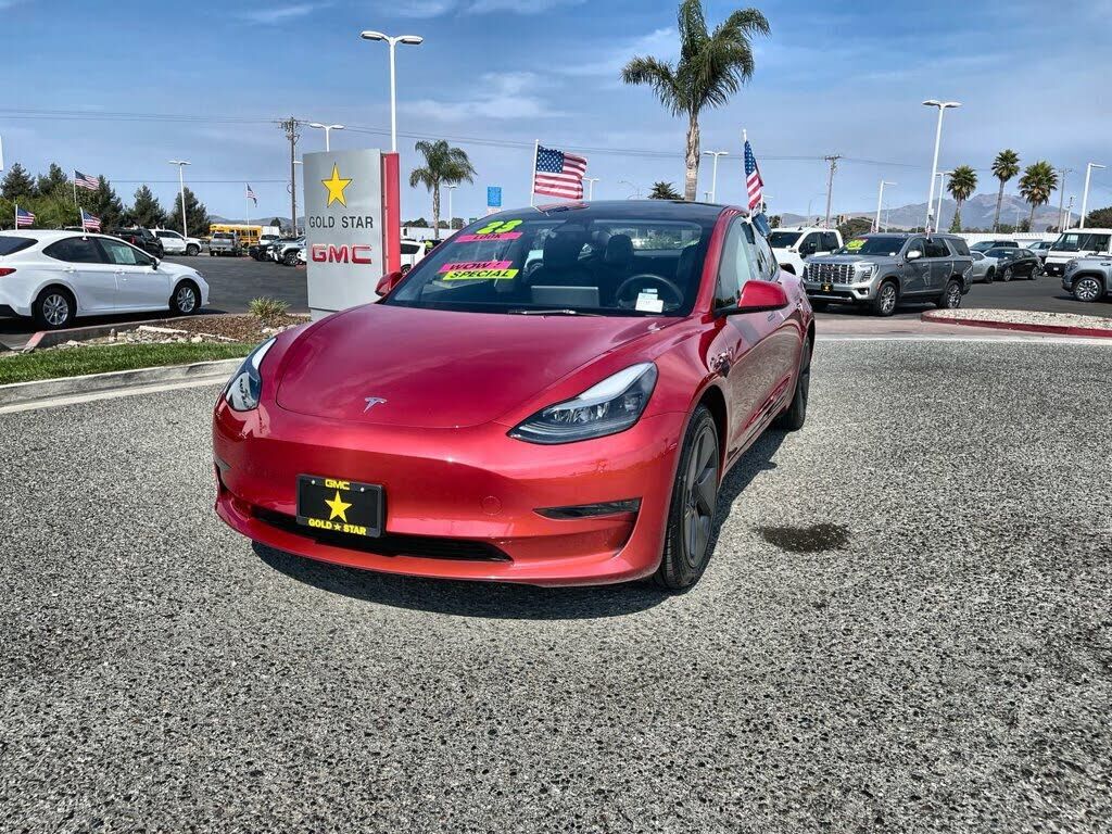 2023 TESLA Model 3
