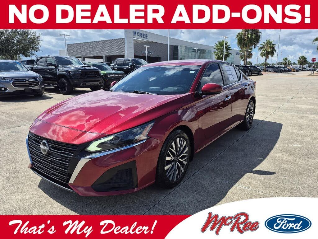 2023 NISSAN Altima