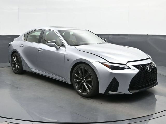 2024 LEXUS IS